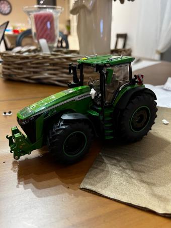 Modification John Deere 8R410 Black edition 