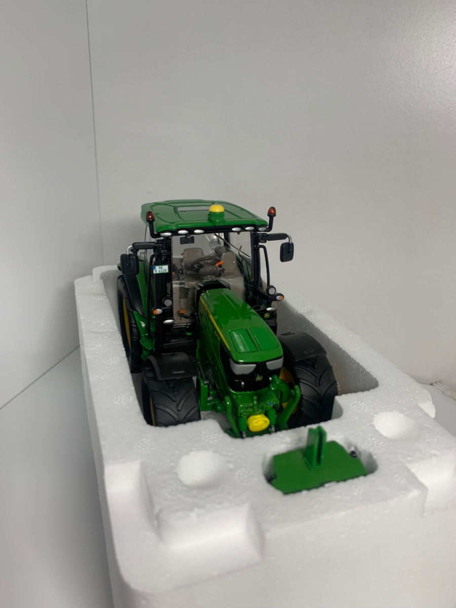 その他 wiking 1/32 JD6125R 077344-tractor-john-deere-with