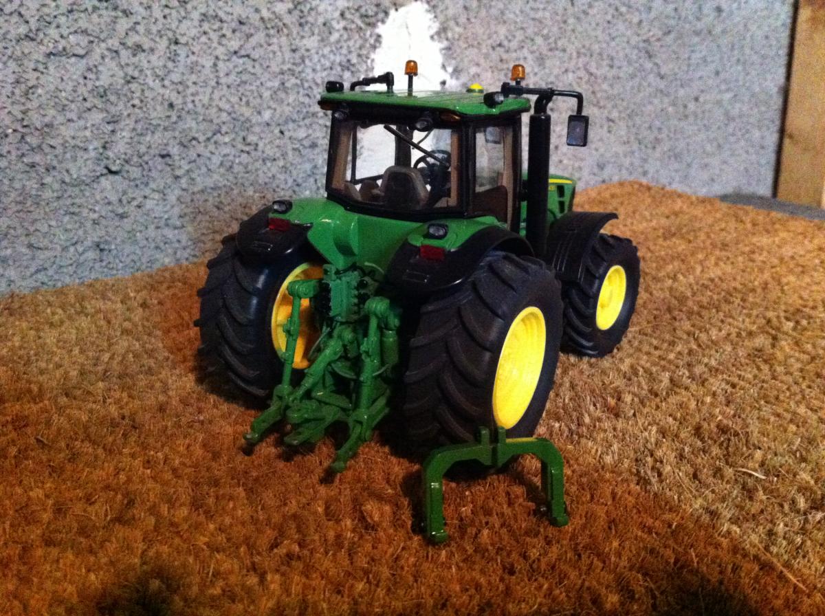john deere 8430 ertl precision