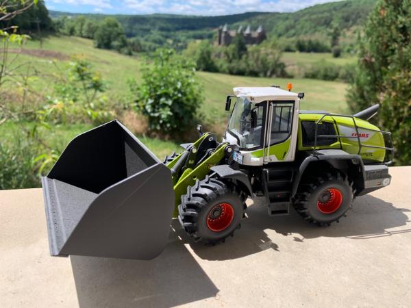 CLAAS Torion 1812