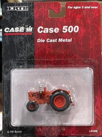 1/64 CASE 500 Fabriqué par ERTL N°14096