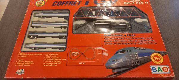 COFFRET TGV ATLATIQUE AVEC ACCESSOIRES A PILE