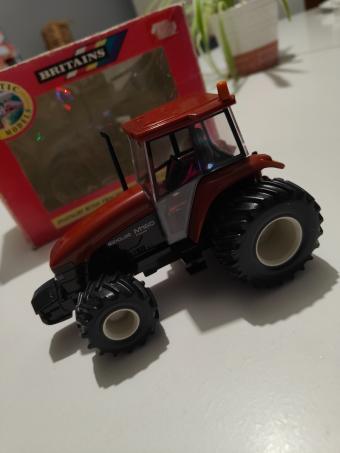 NEW HOLLAND m160FIATagri