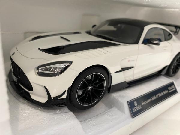 Mercedes AMG GT Black Series 1/18 Norev