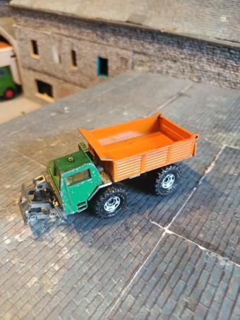 Camion benne chasse-neige Faun Siku V337 1:55 de 1970