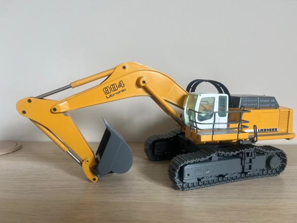 Liebherr R984c litronic