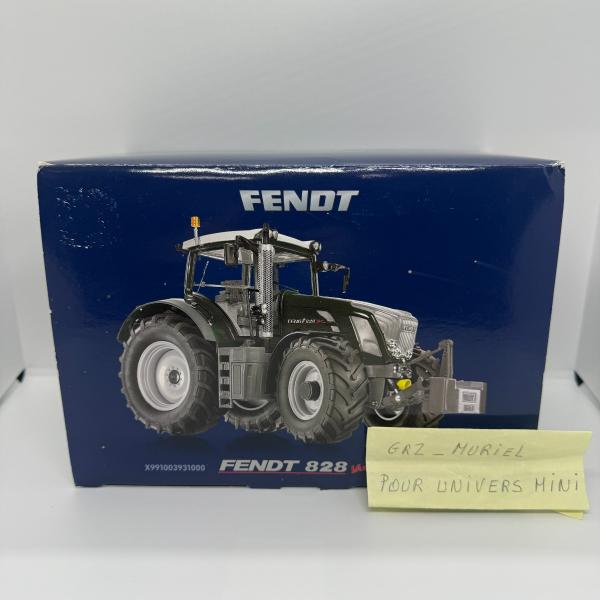 FENDT 828 Vario 'Tannengrün' Vert sapin Wiking