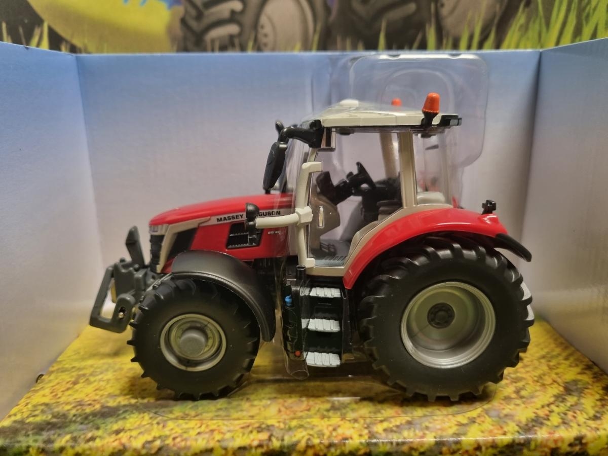 Britains Massey Ferguson 6S.180 Tracteur avec Cultivateur