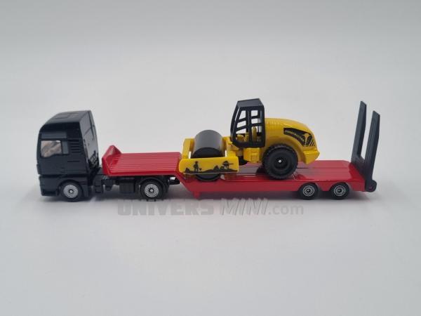 Camion MAN + surbaissé + compacteur